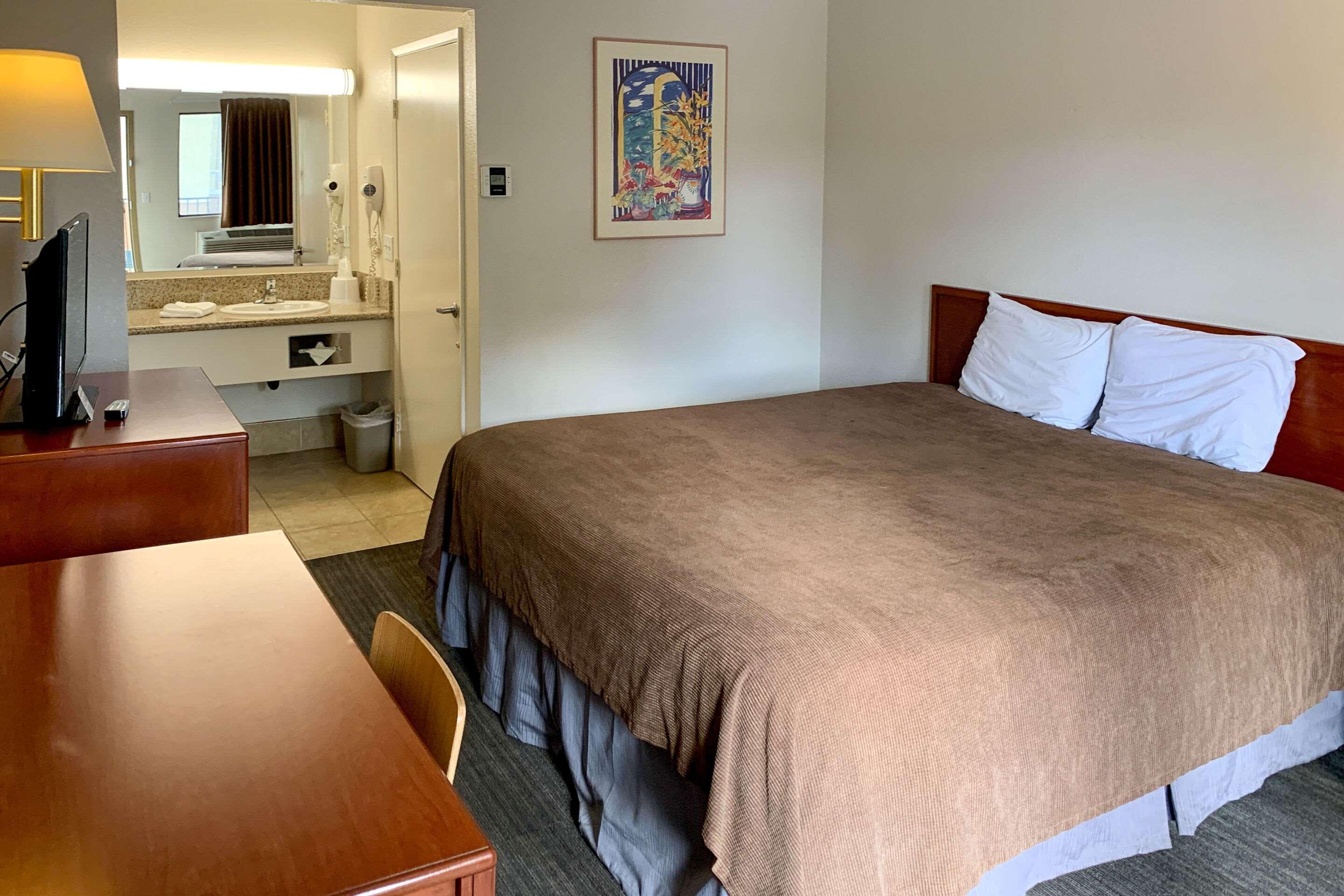 Rodeway Inn Sacramento-University Area Екстер'єр фото