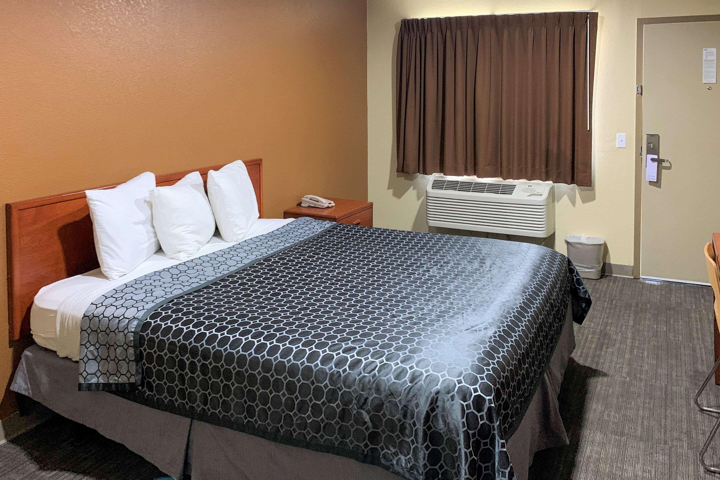 Rodeway Inn Sacramento-University Area Екстер'єр фото