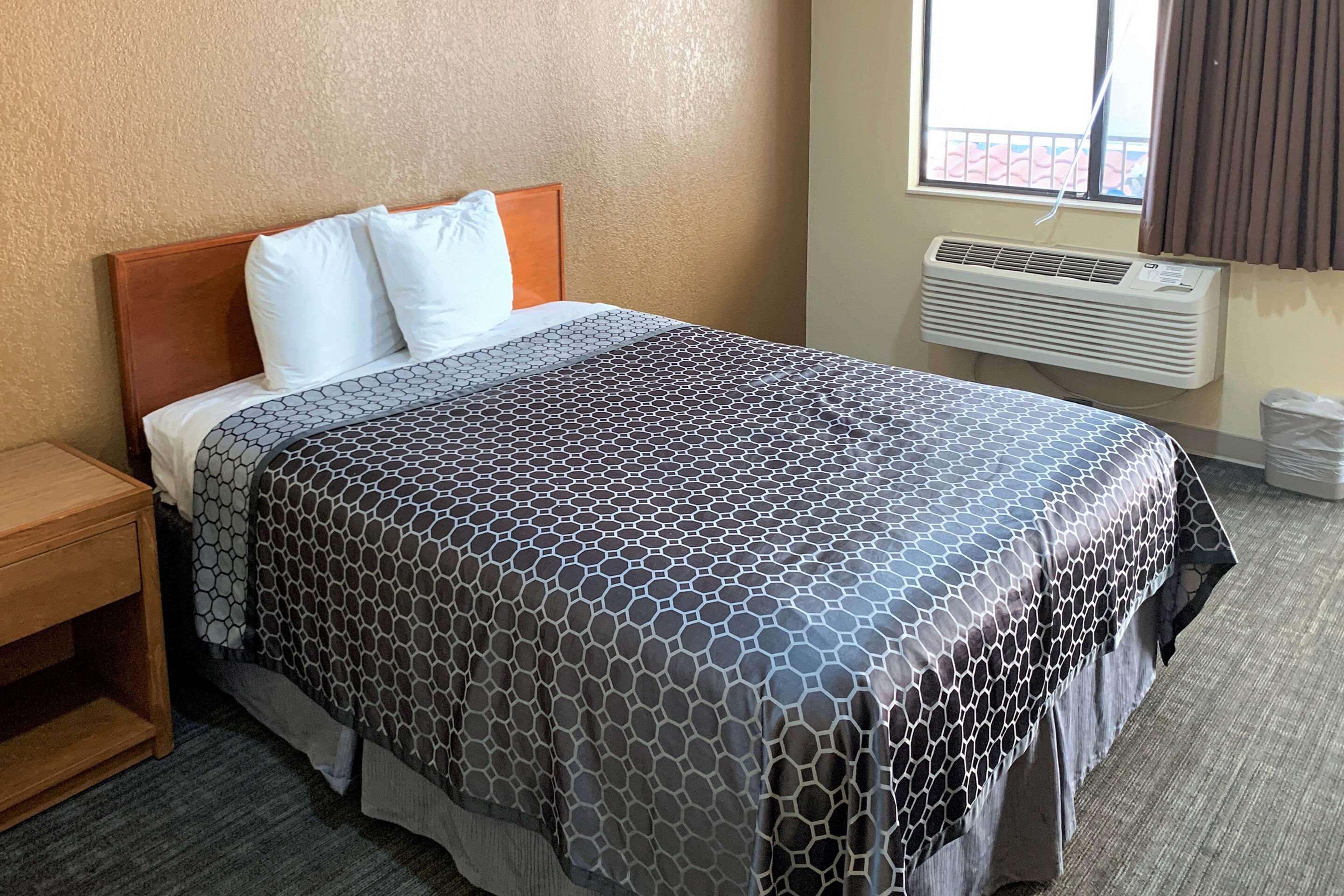 Rodeway Inn Sacramento-University Area Екстер'єр фото