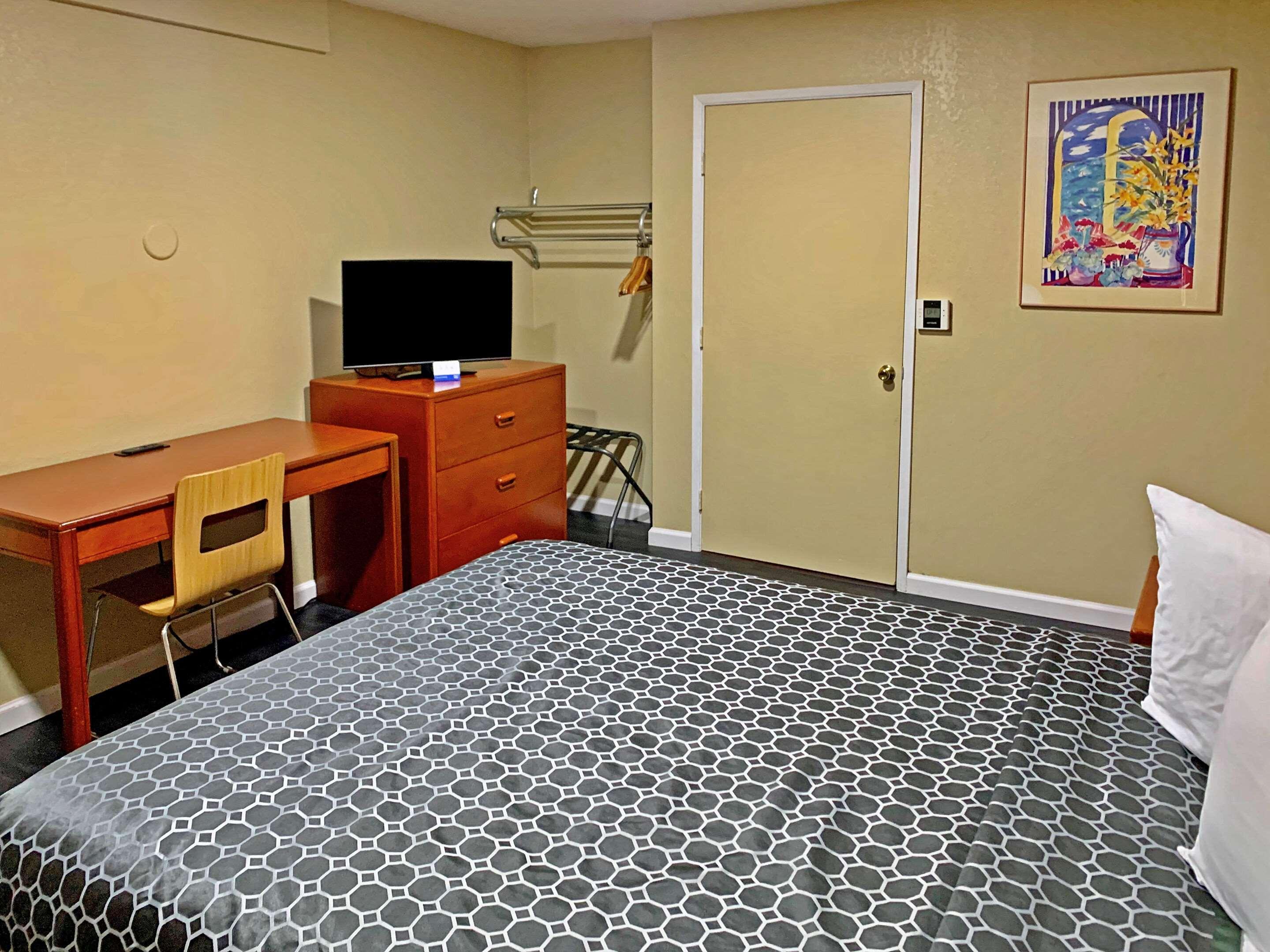 Rodeway Inn Sacramento-University Area Екстер'єр фото