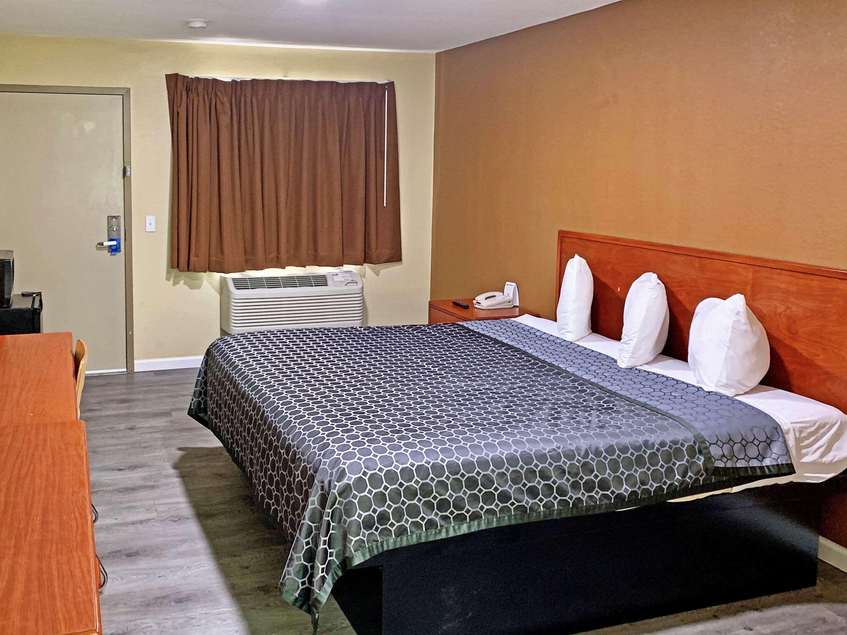 Rodeway Inn Sacramento-University Area Екстер'єр фото