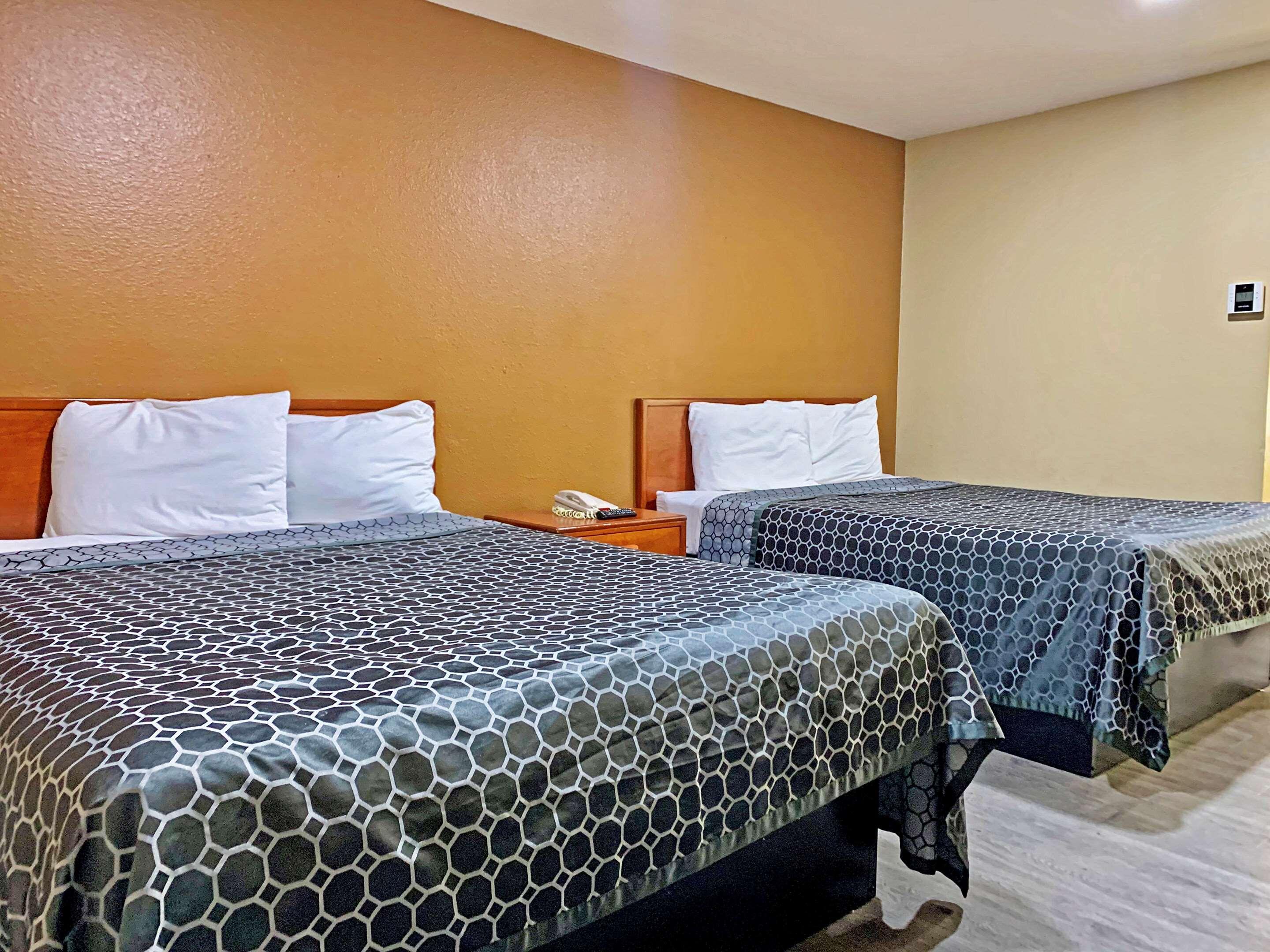 Rodeway Inn Sacramento-University Area Екстер'єр фото