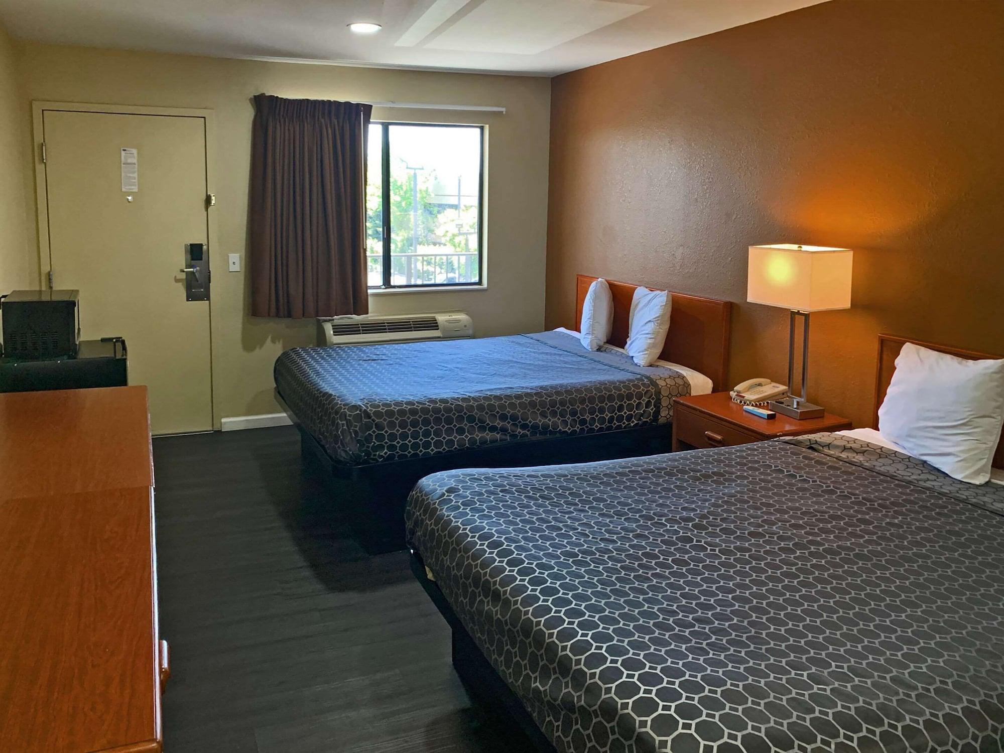 Rodeway Inn Sacramento-University Area Екстер'єр фото