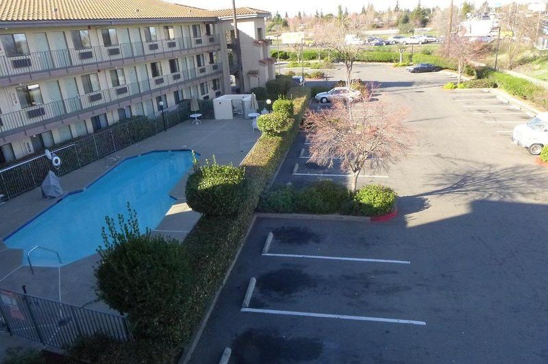 Rodeway Inn Sacramento-University Area Екстер'єр фото