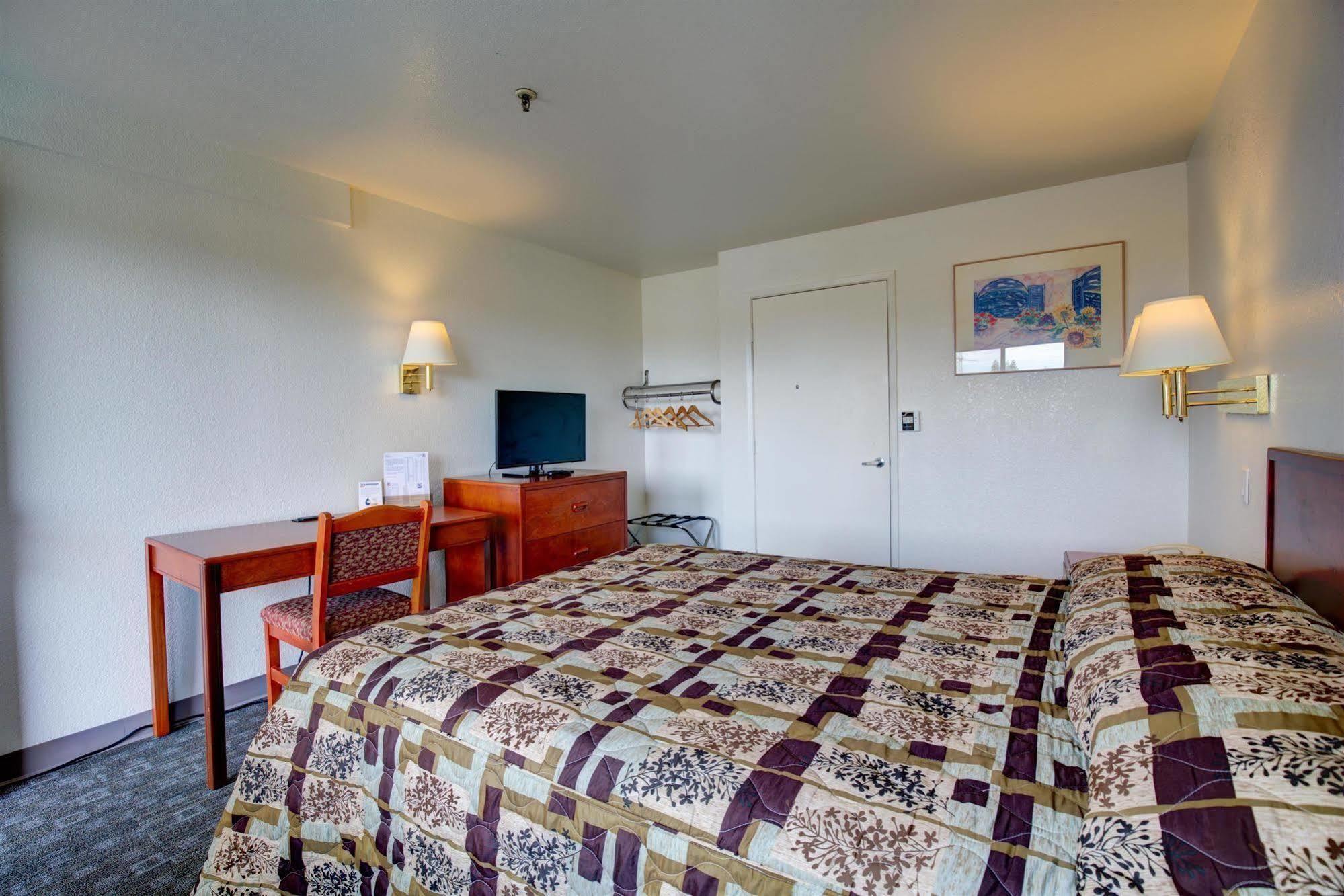 Rodeway Inn Sacramento-University Area Екстер'єр фото